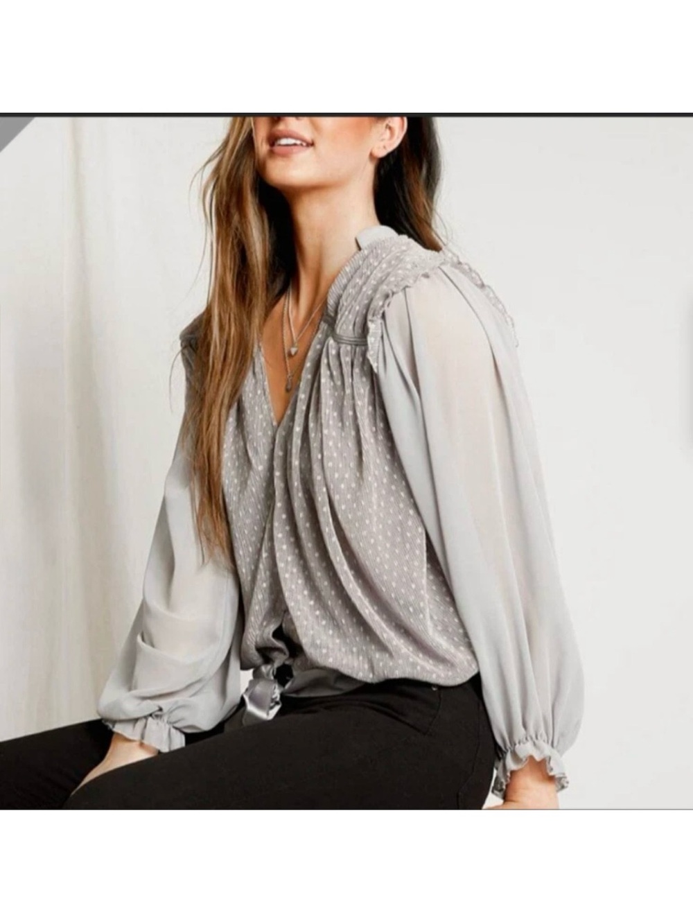 gimmicks by BKE Light Gray Dot V-Neck Blouse